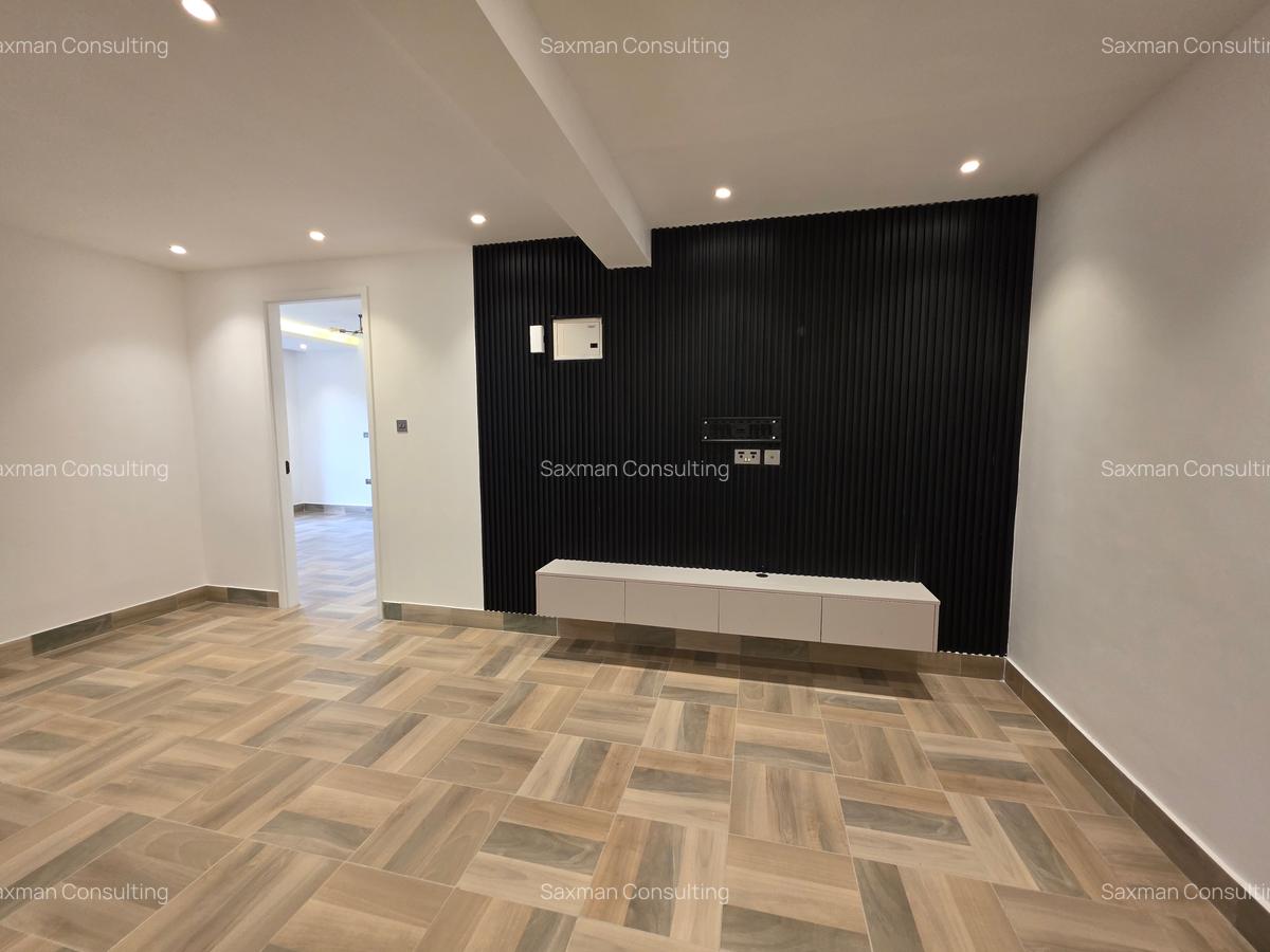 1 Bed Apartment with En Suite in Westlands Area - 9