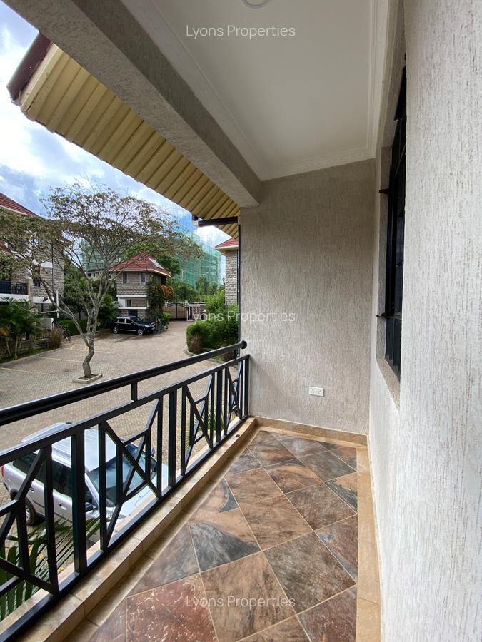 4 Bed Villa with En Suite at Near Maasai Mall - 11