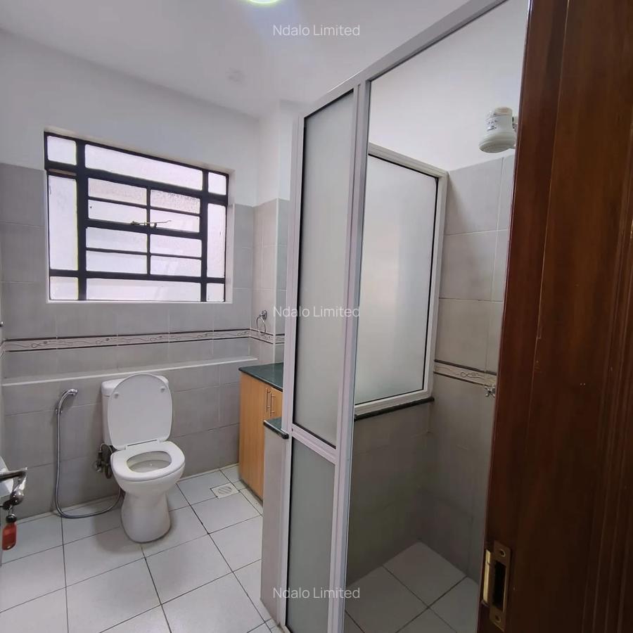 3 Bed Apartment with En Suite at Kilimani - 11
