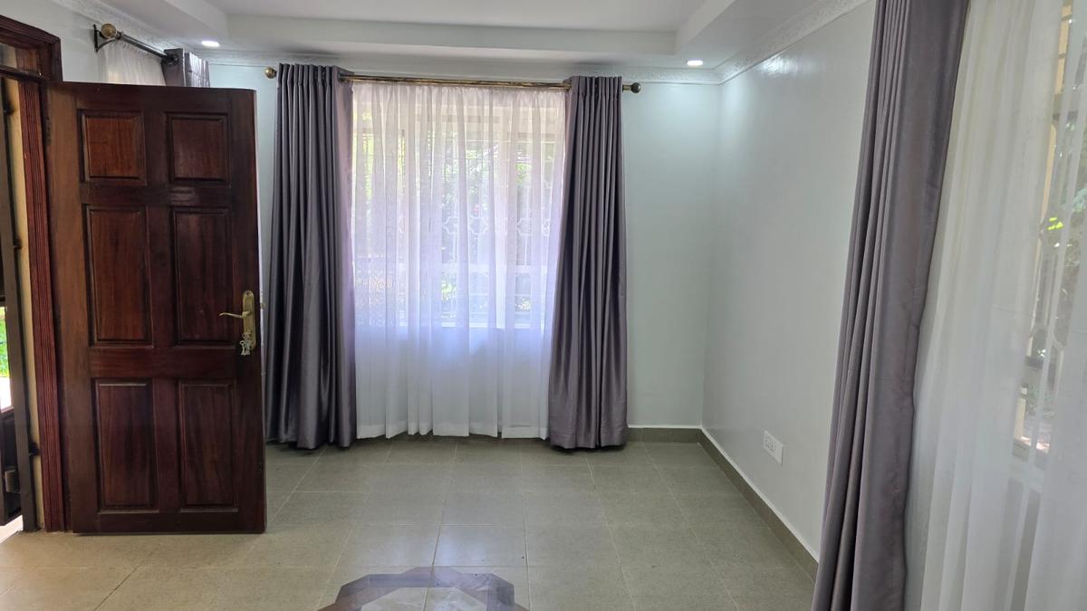 2 Bed House with En Suite in Runda - 7