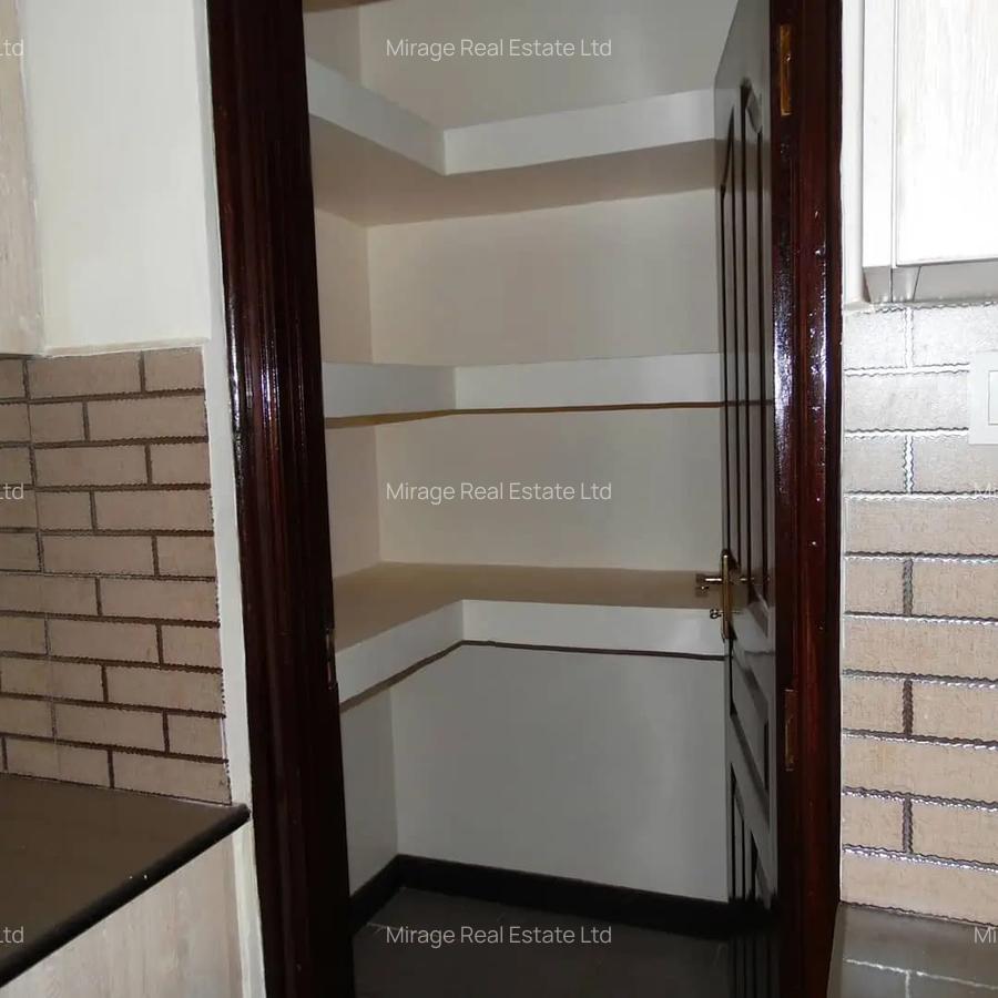 3 Bed Apartment with En Suite in Lavington - 13