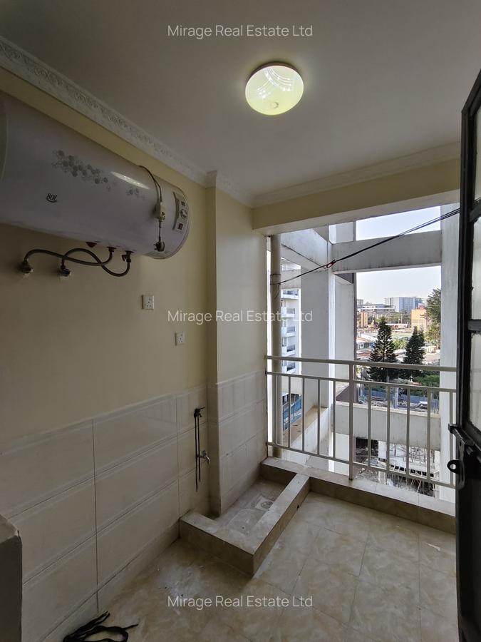 3 Bed Apartment with Gym in Kilimani - 2
