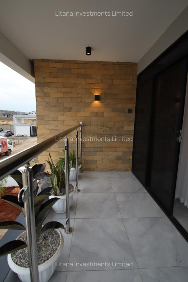 4 Bed Villa with En Suite at Kamakis Corner - 14