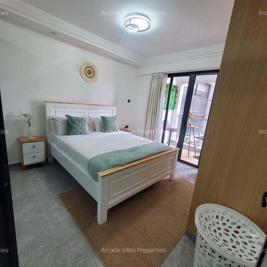 Serviced 1 Bed Apartment with En Suite in Kileleshwa - 4