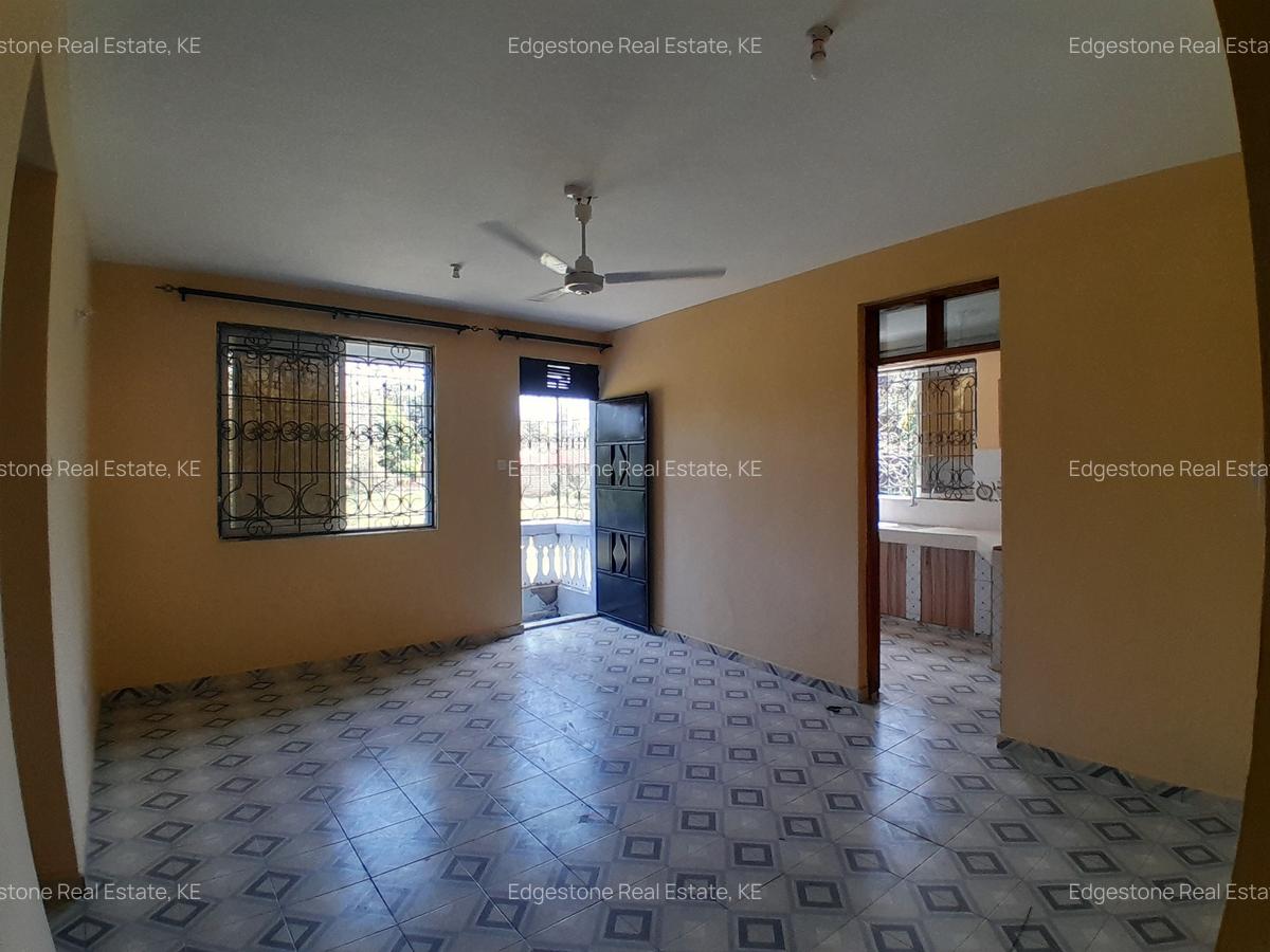 1 Bed Apartment with Borehole in Mtwapa - 11