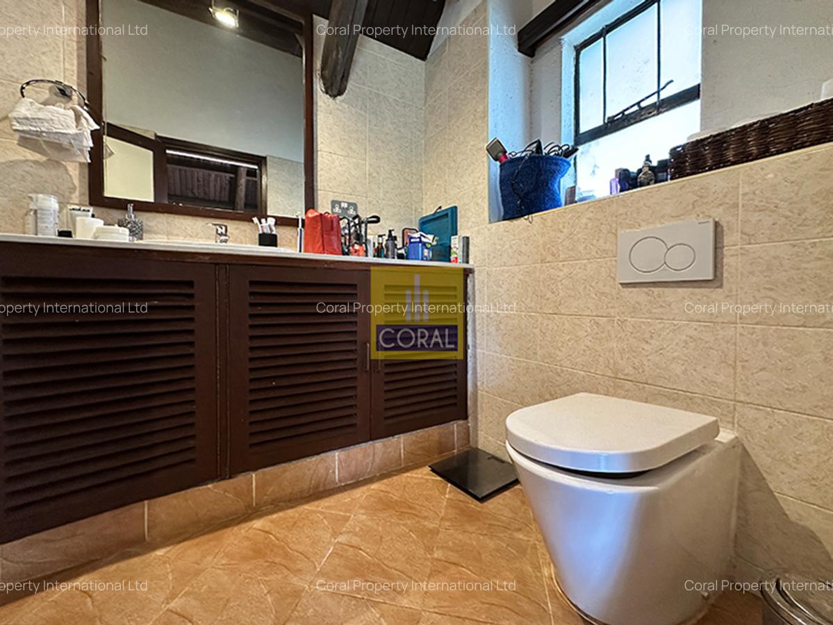 3 Bed House in Nyari - 20