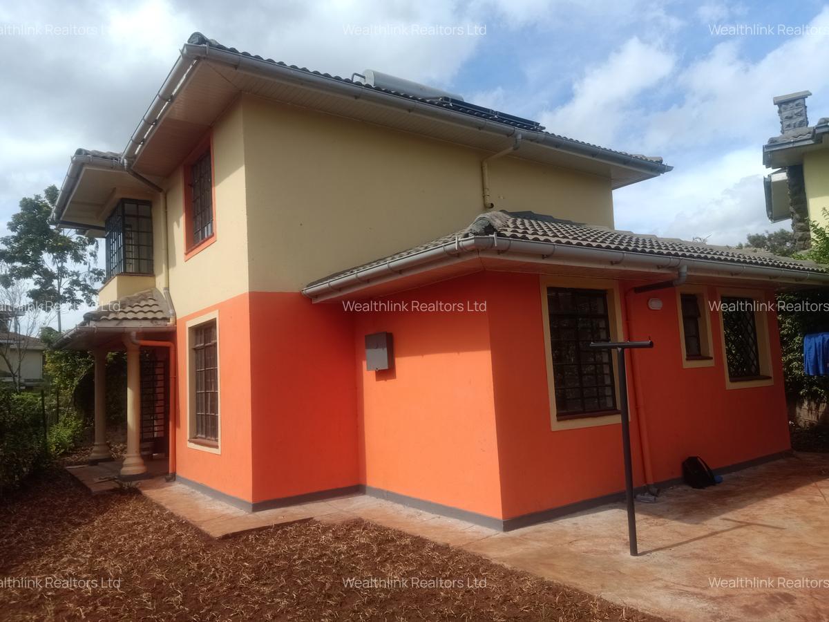 4 Bed Townhouse with Swimming Pool at Fourways Junction - 15