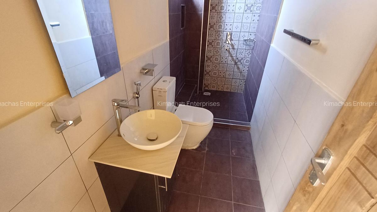 4 Bed Apartment with En Suite at Moyne Drive - 12