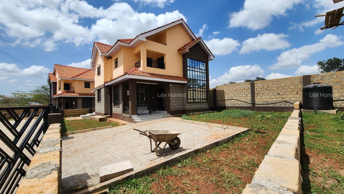 4 Bed House with En Suite at Rimpa Road - 2
