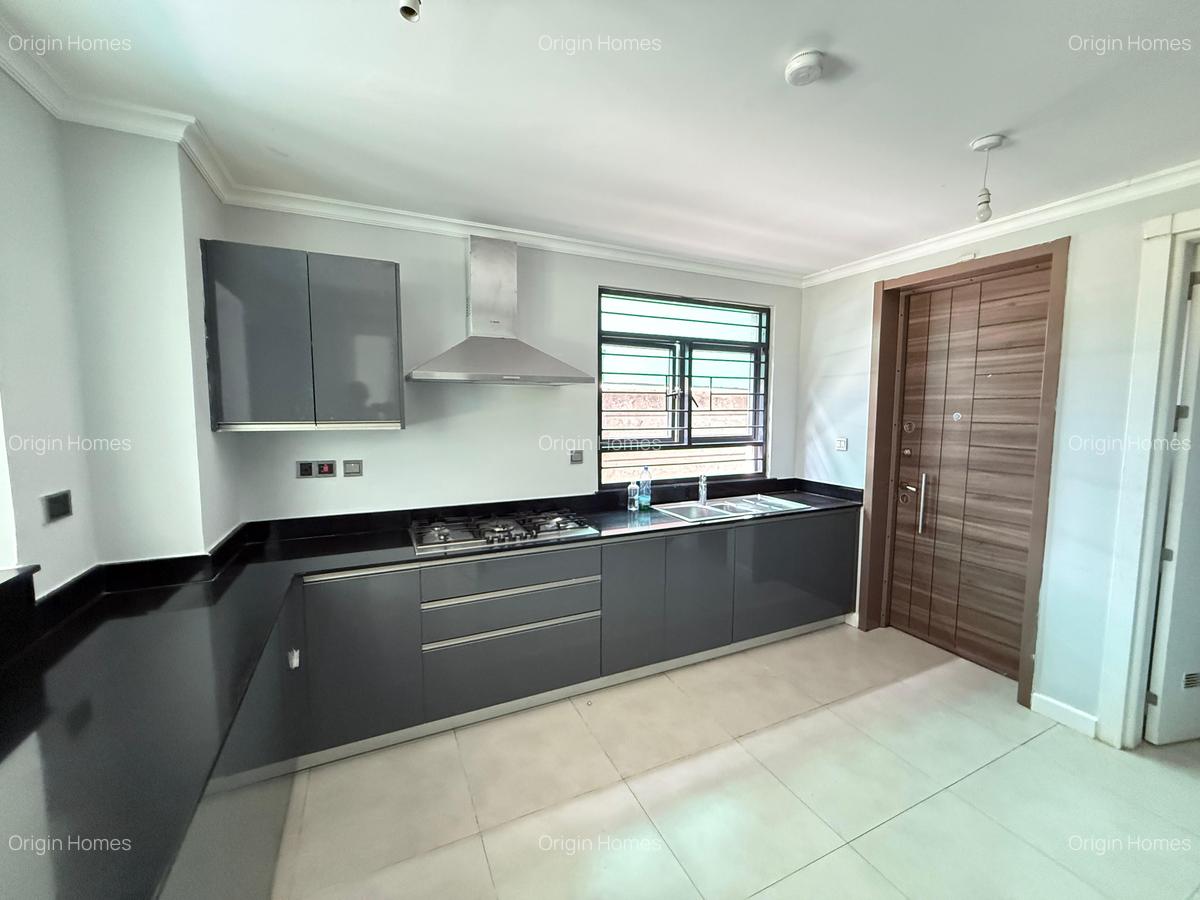 4 Bed Townhouse with En Suite at Kiambu Road - 7