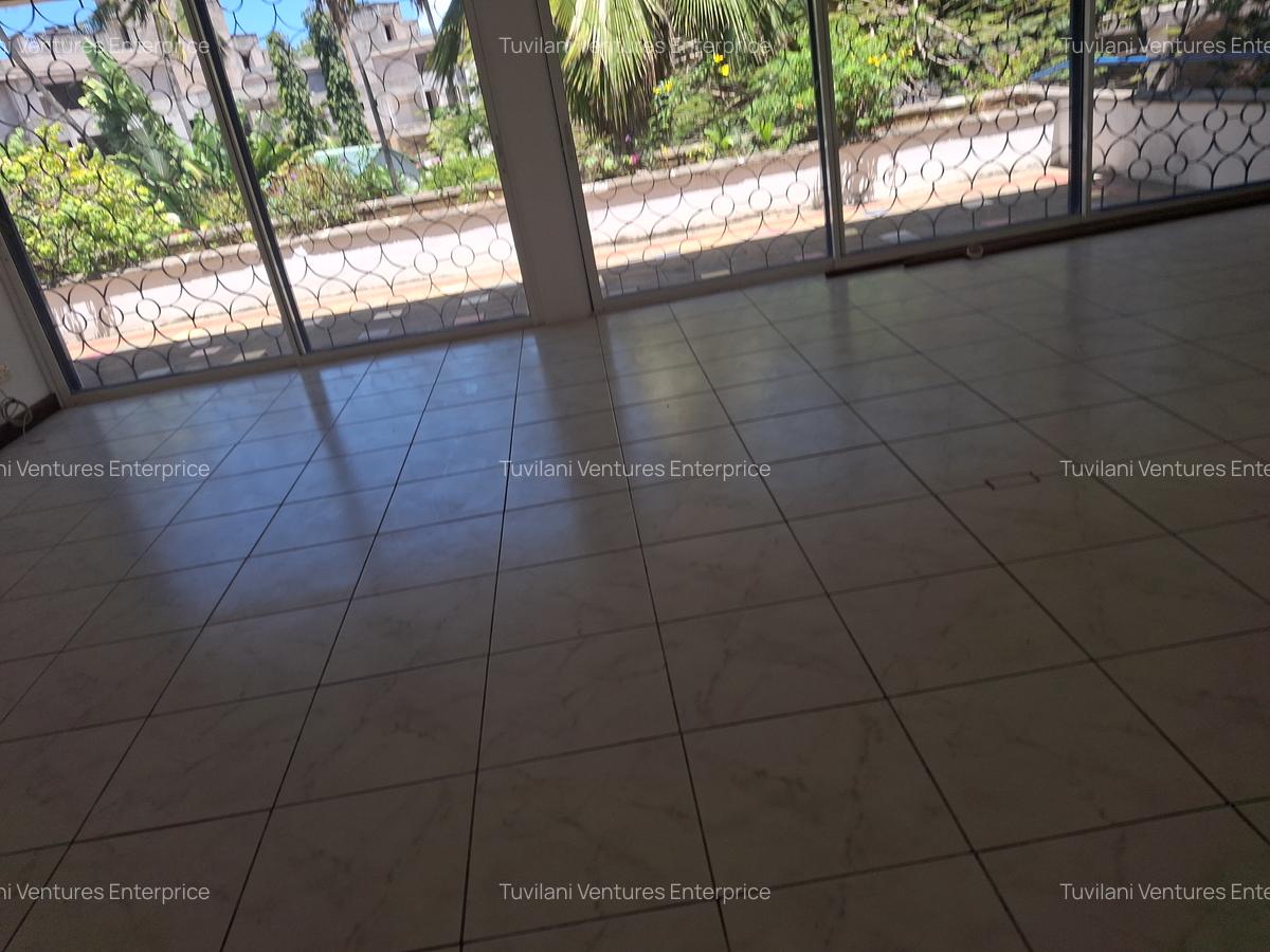 3 Bed Villa with En Suite at Nyali Mombasa - 4