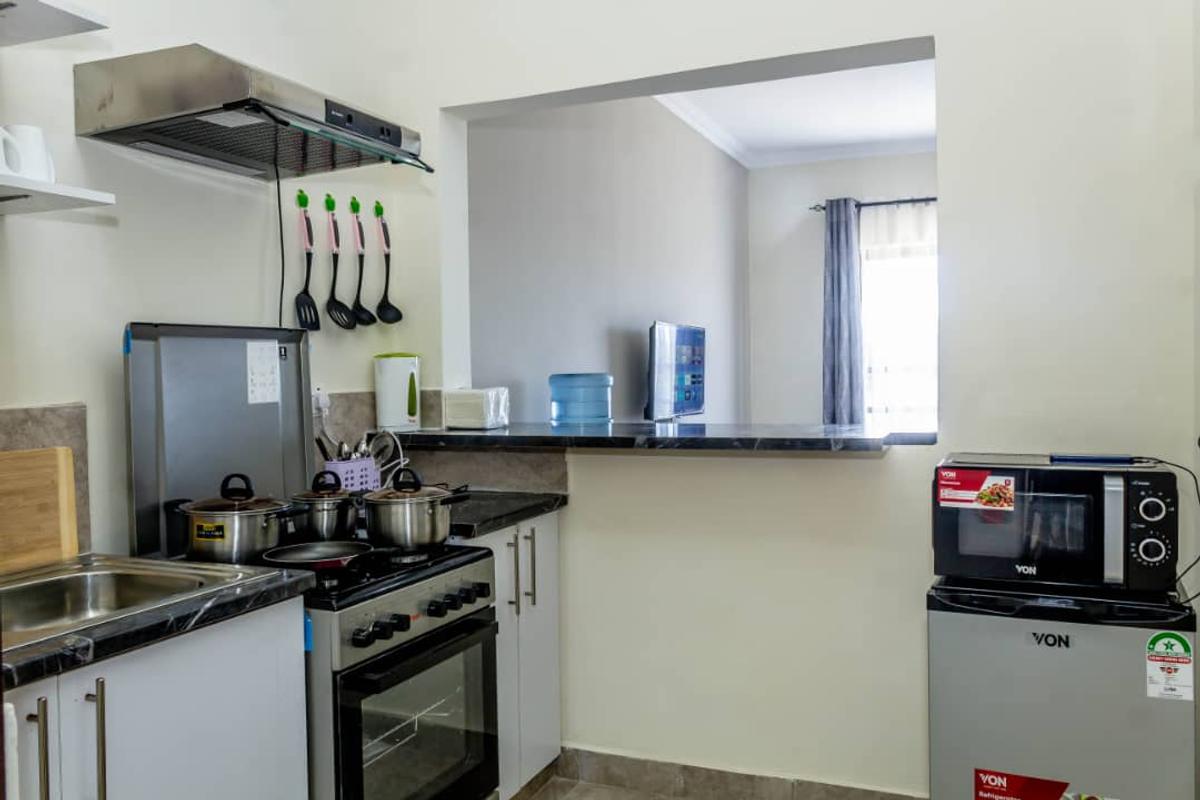 Serviced 3 Bed Apartment with En Suite at Mt Kenya - 7