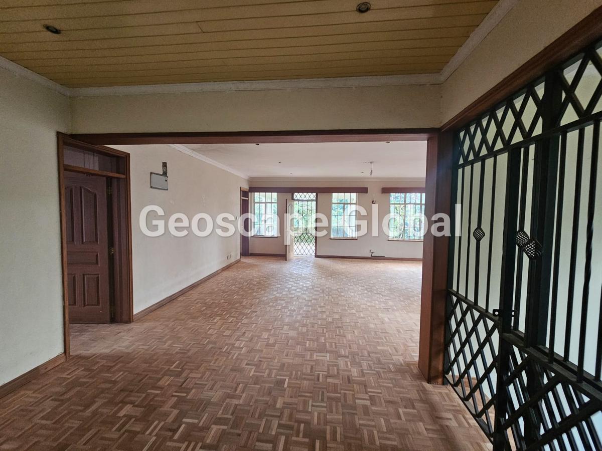 5 Bed House with En Suite in Thigiri - 12