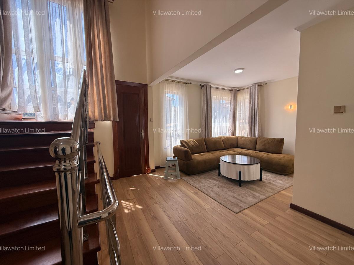 4 Bed Townhouse with En Suite at Brookhouse - 10