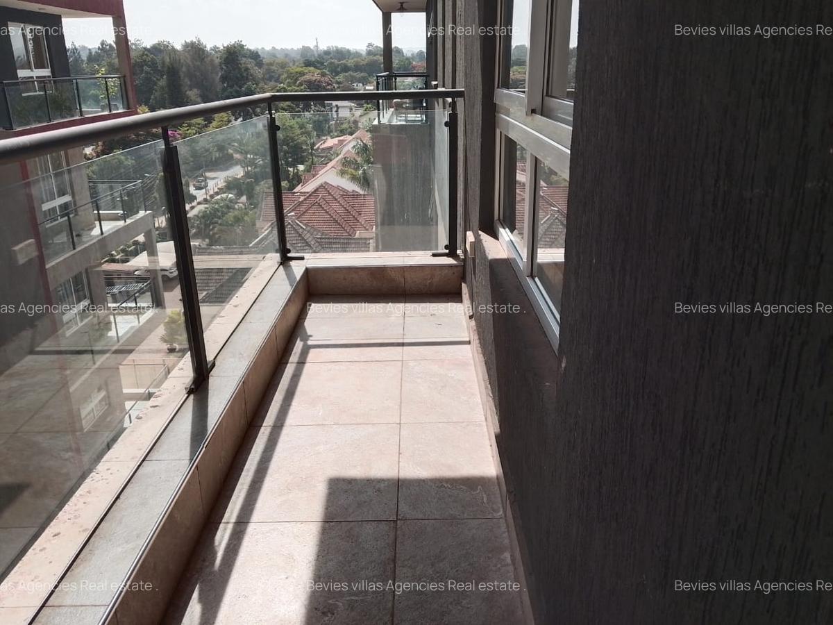 2 Bed Apartment with En Suite in General Mathenge - 6