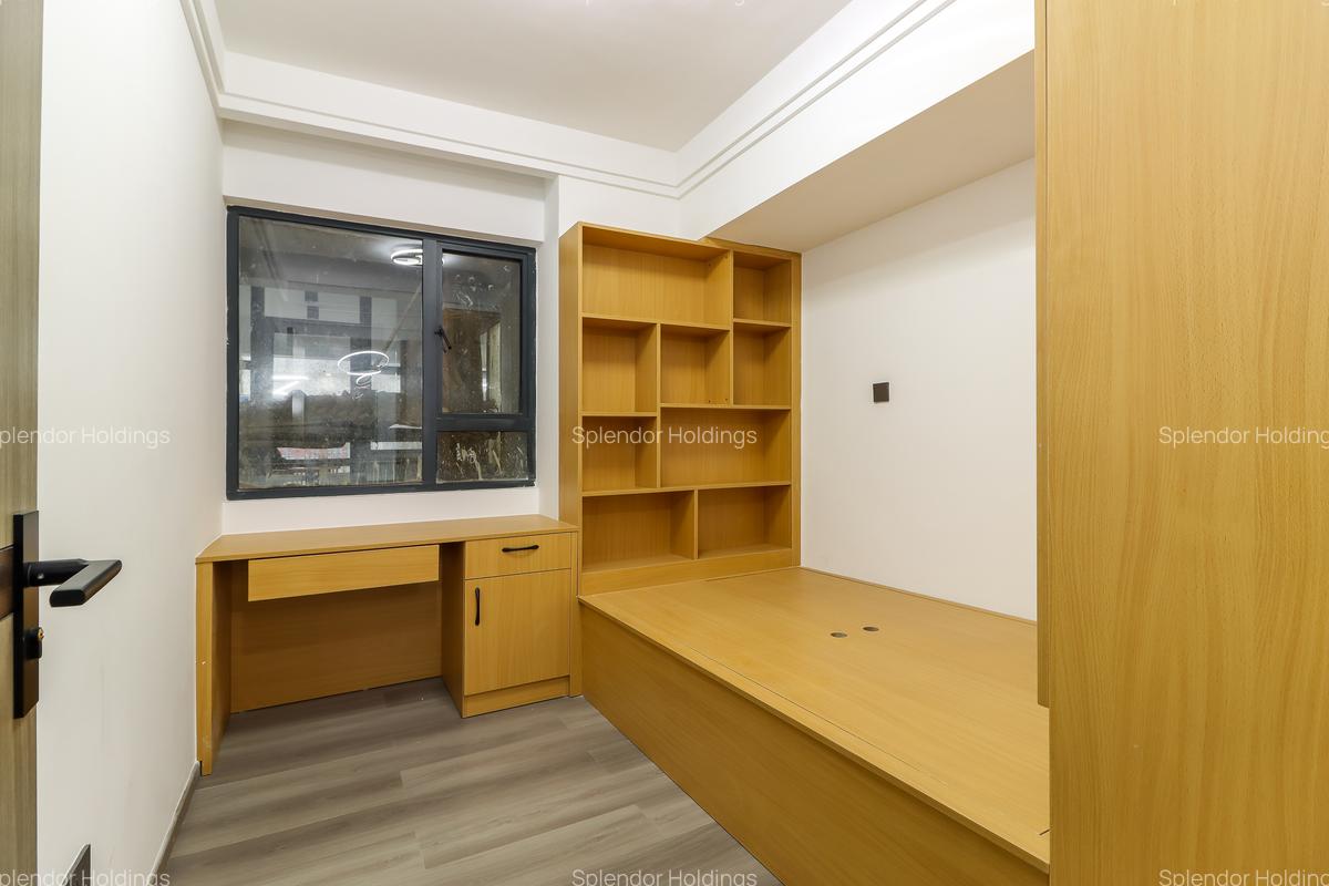 3 Bed Apartment with En Suite in Lavington - 13