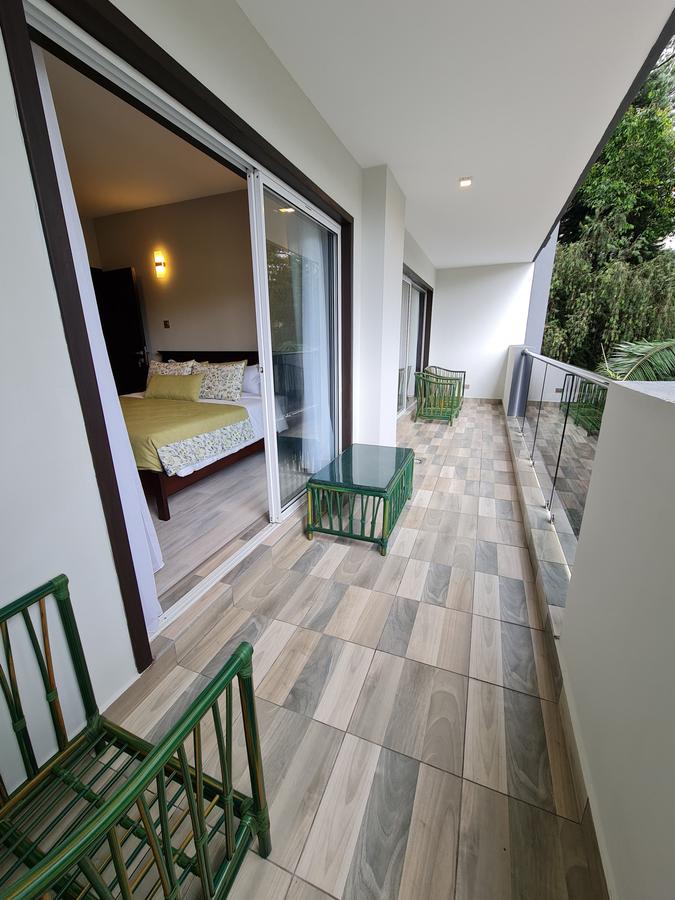 Furnished 2 Bed Apartment with En Suite at Riverside Drive - 11