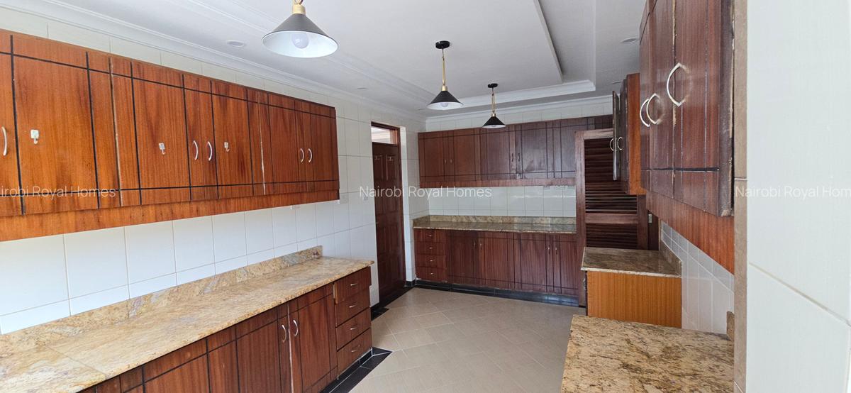 3 Bed Apartment with En Suite at Kileleshwa Road - 13