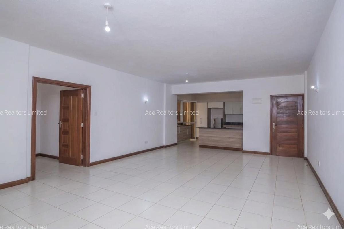 2 Bed Apartment with En Suite at Brookside Drive - 4