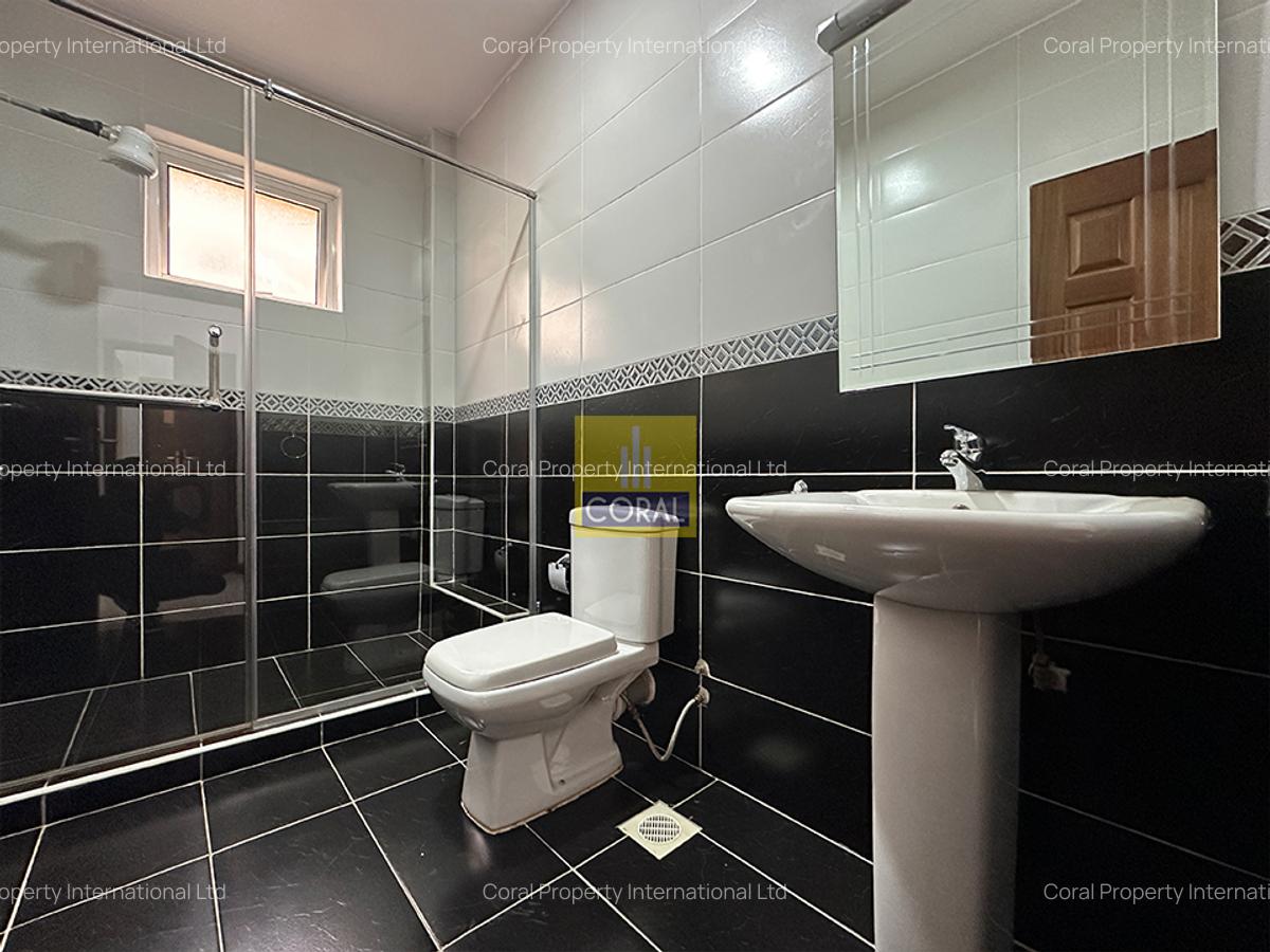 2 Bed Apartment in Brookside - 12