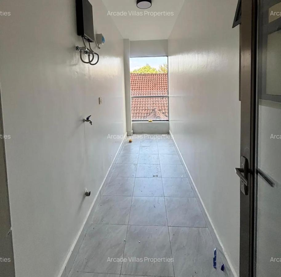 2 Bed Apartment with En Suite in Kileleshwa - 8