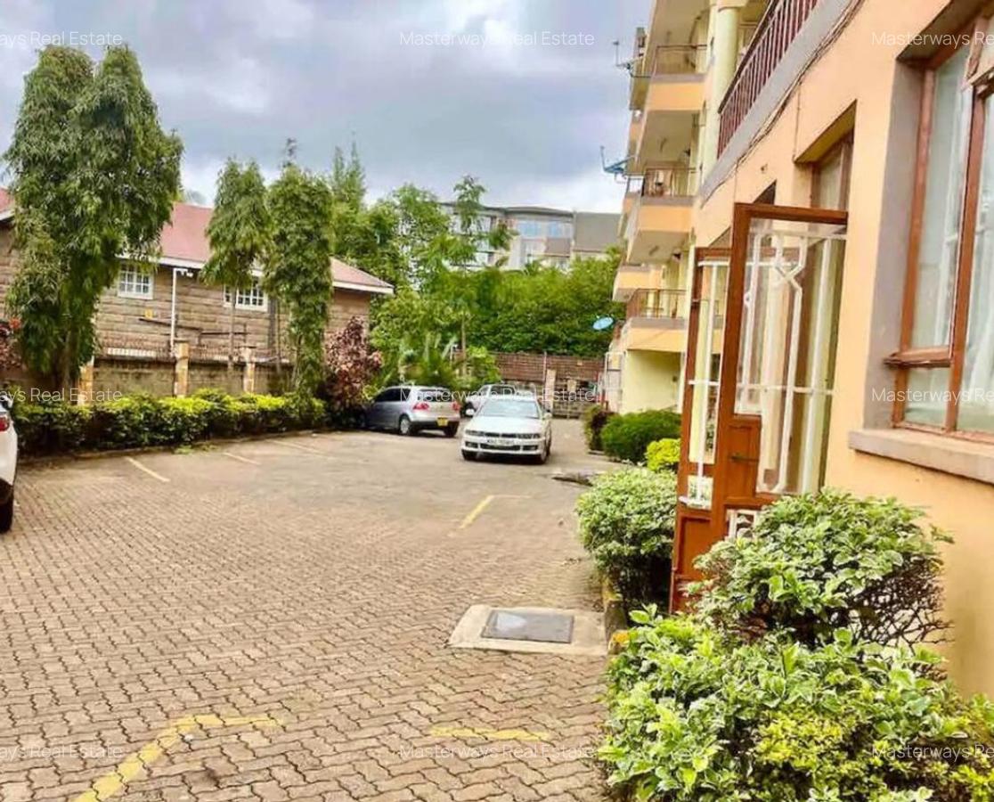 Serviced 1 Bed Apartment with En Suite at School Lane - 10