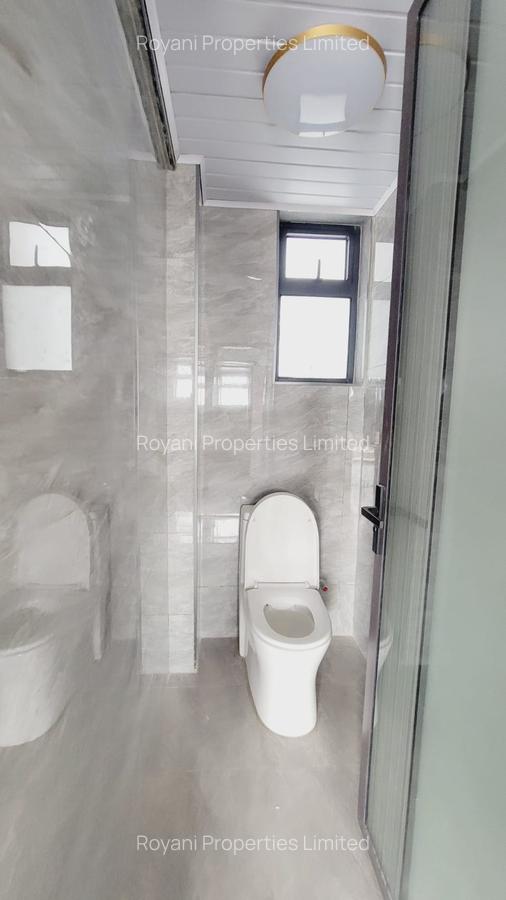 2 Bed Apartment with En Suite in Kilimani - 12