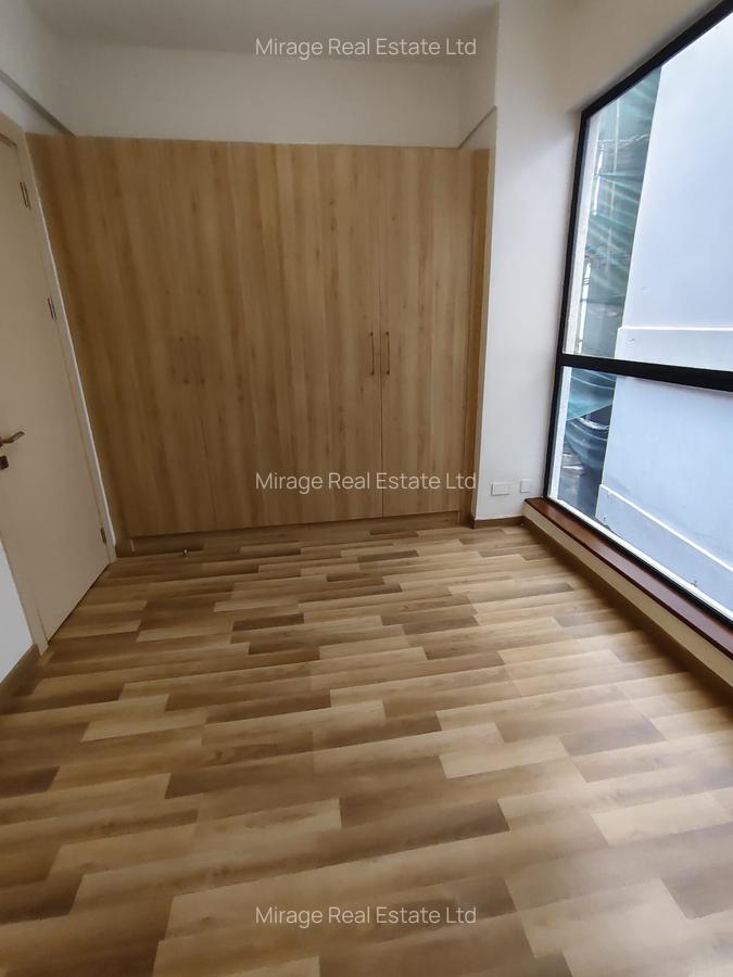 3 Bed Apartment with En Suite in Parklands - 9