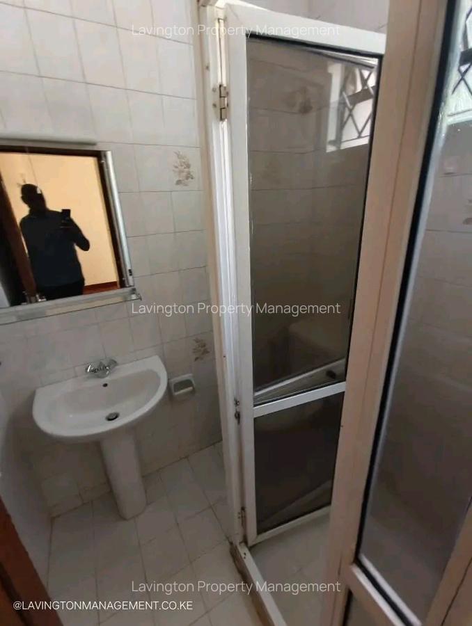 4 Bed Townhouse with En Suite at Lavington Green - 16