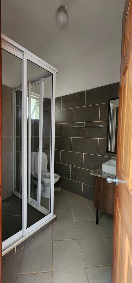 2 Bed Apartment with En Suite in Kilimani - 10