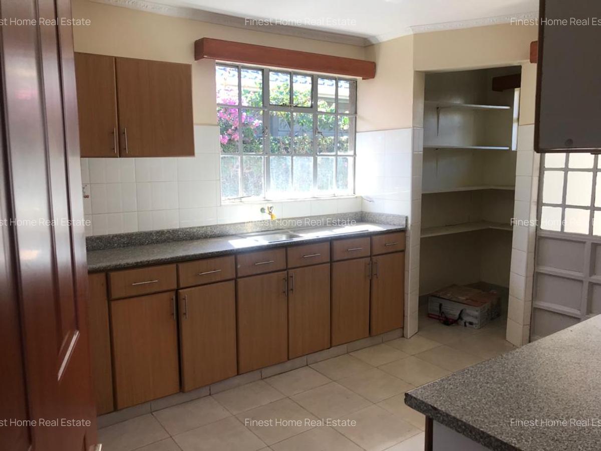 3 Bed House with En Suite at Namanga Road - 5