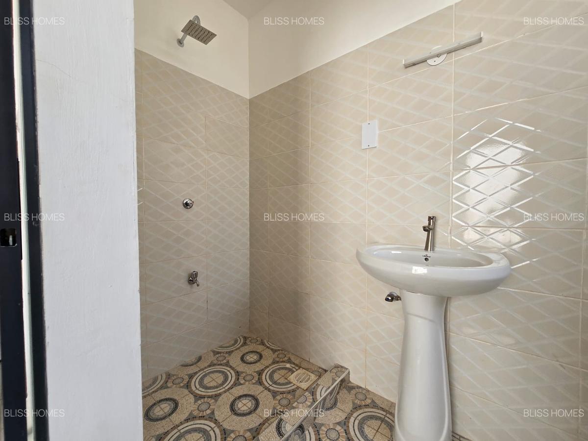 4 Bed House with En Suite at Mariakani - 19