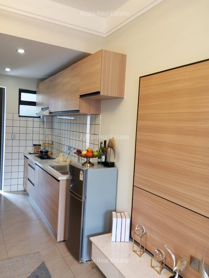 Studio Apartment with Swimming Pool in Ruaka - 8