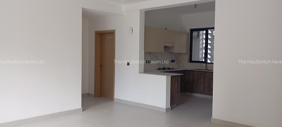 2 Bed Apartment with En Suite at Brookside - 3