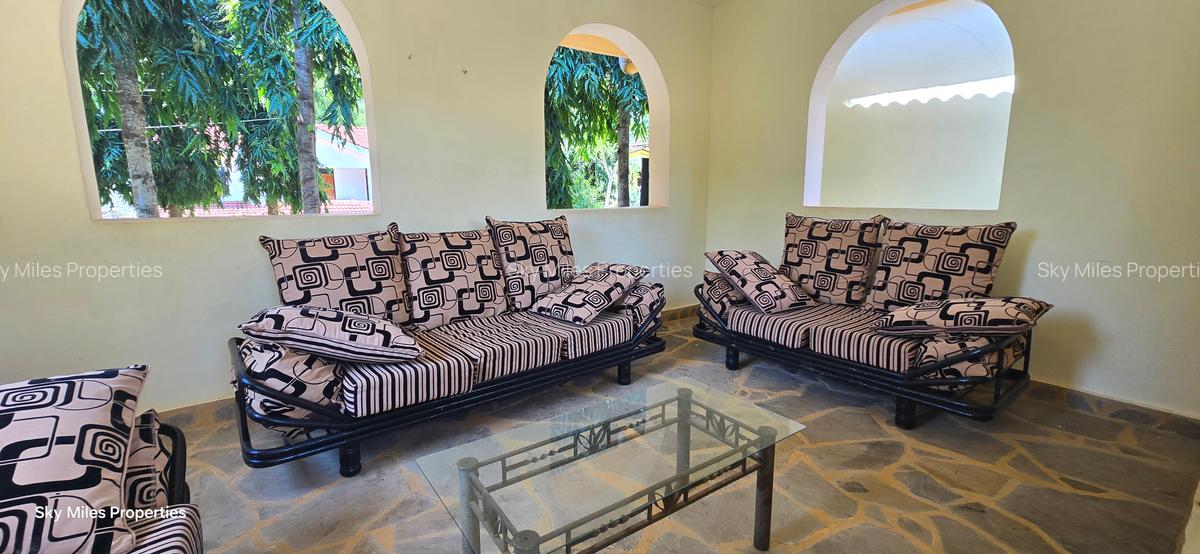 3 Bed House with En Suite at Mtwapa - 12