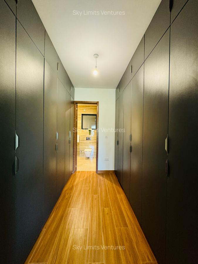 2 Bed Apartment with En Suite at Riverside Drive - 7