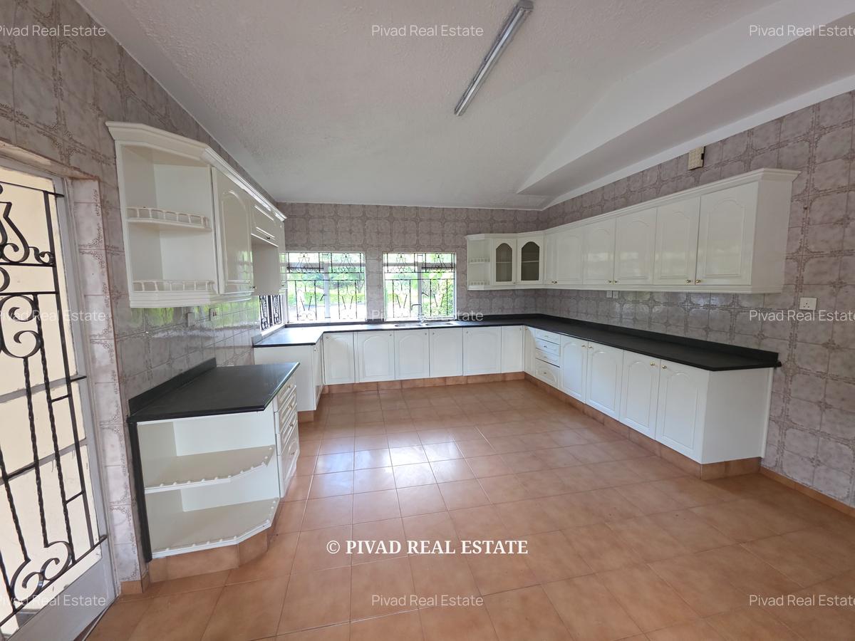 5 Bed House with Garden in Gigiri - 11