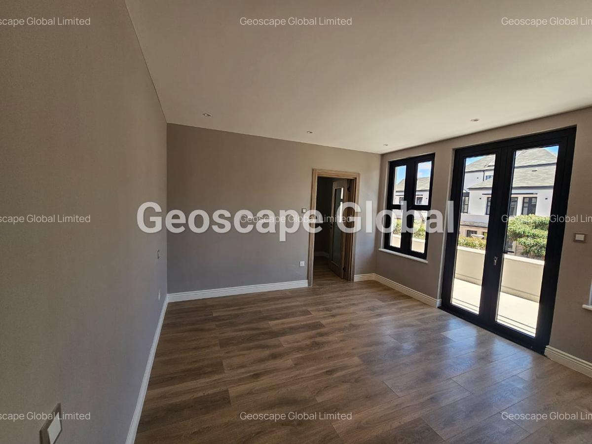 4 Bed Townhouse with En Suite in Runda - 17