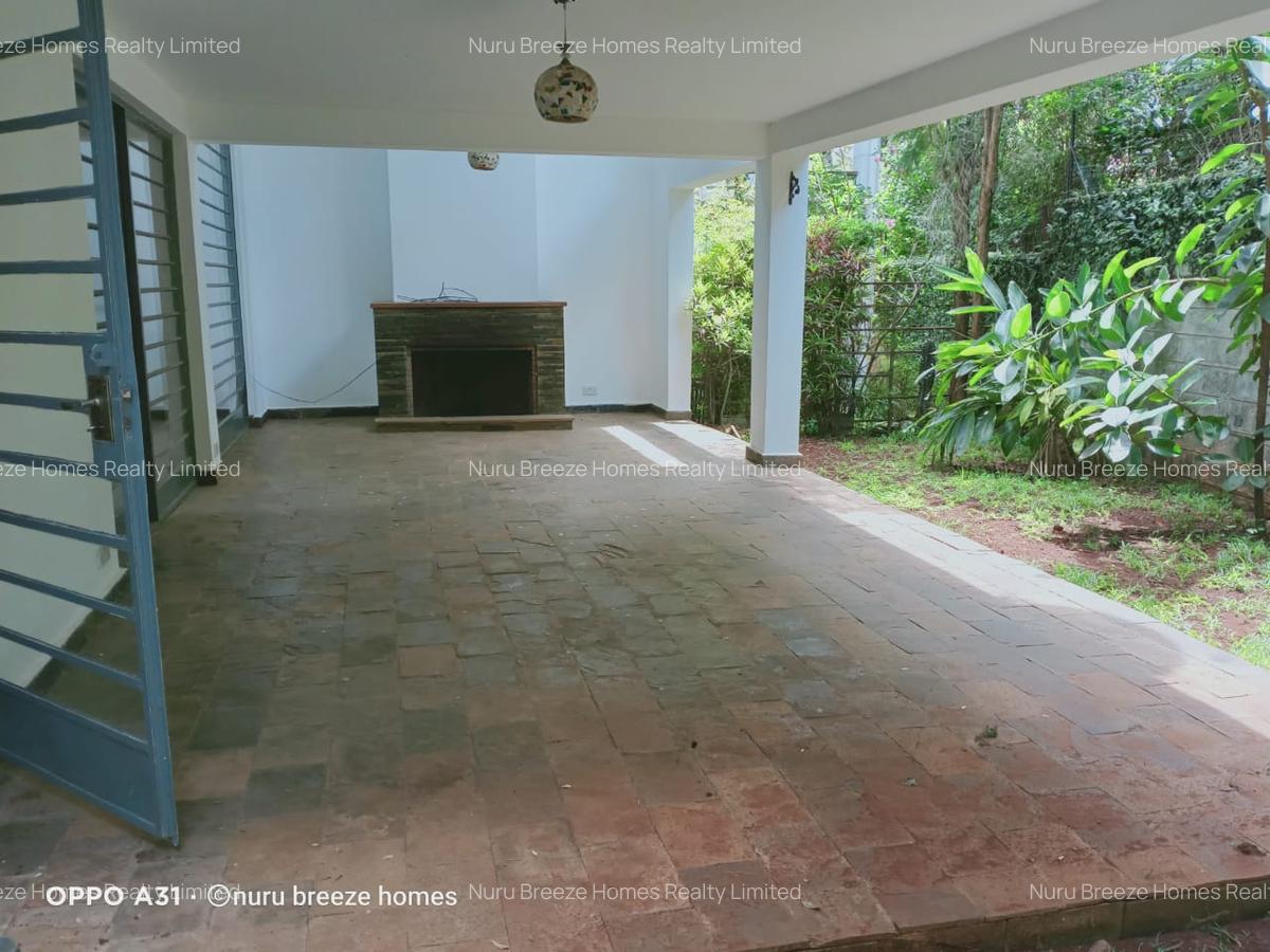 4 Bed Townhouse with En Suite in Lavington - 3