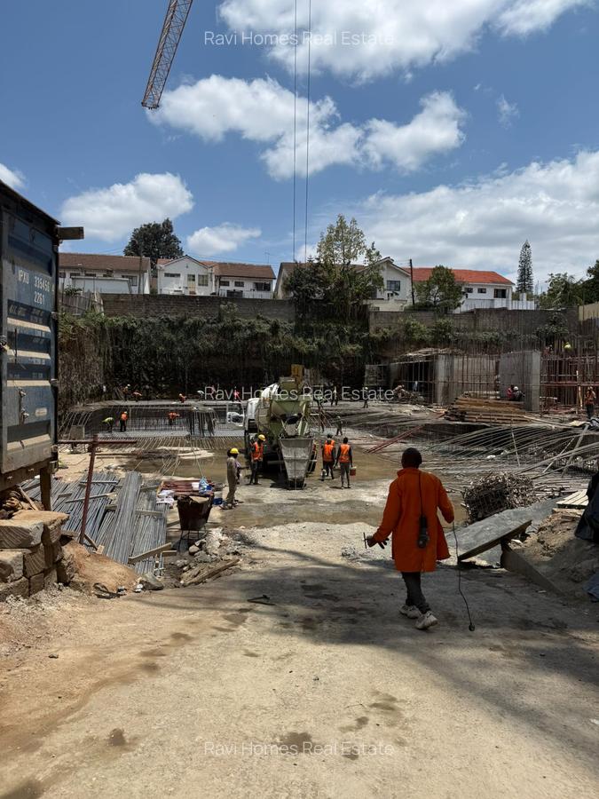 1 Bed Apartment with Swimming Pool in Lavington - 4