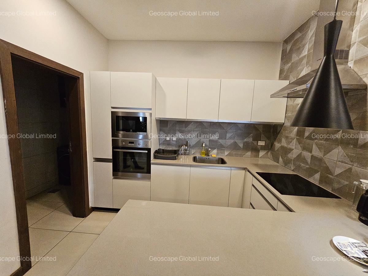 2 Bed Apartment with En Suite in Westlands Area - 9