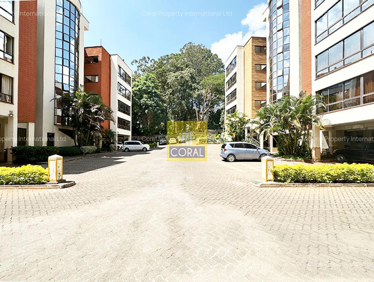 3 Bed Apartment with Parking in Kilimani - 17
