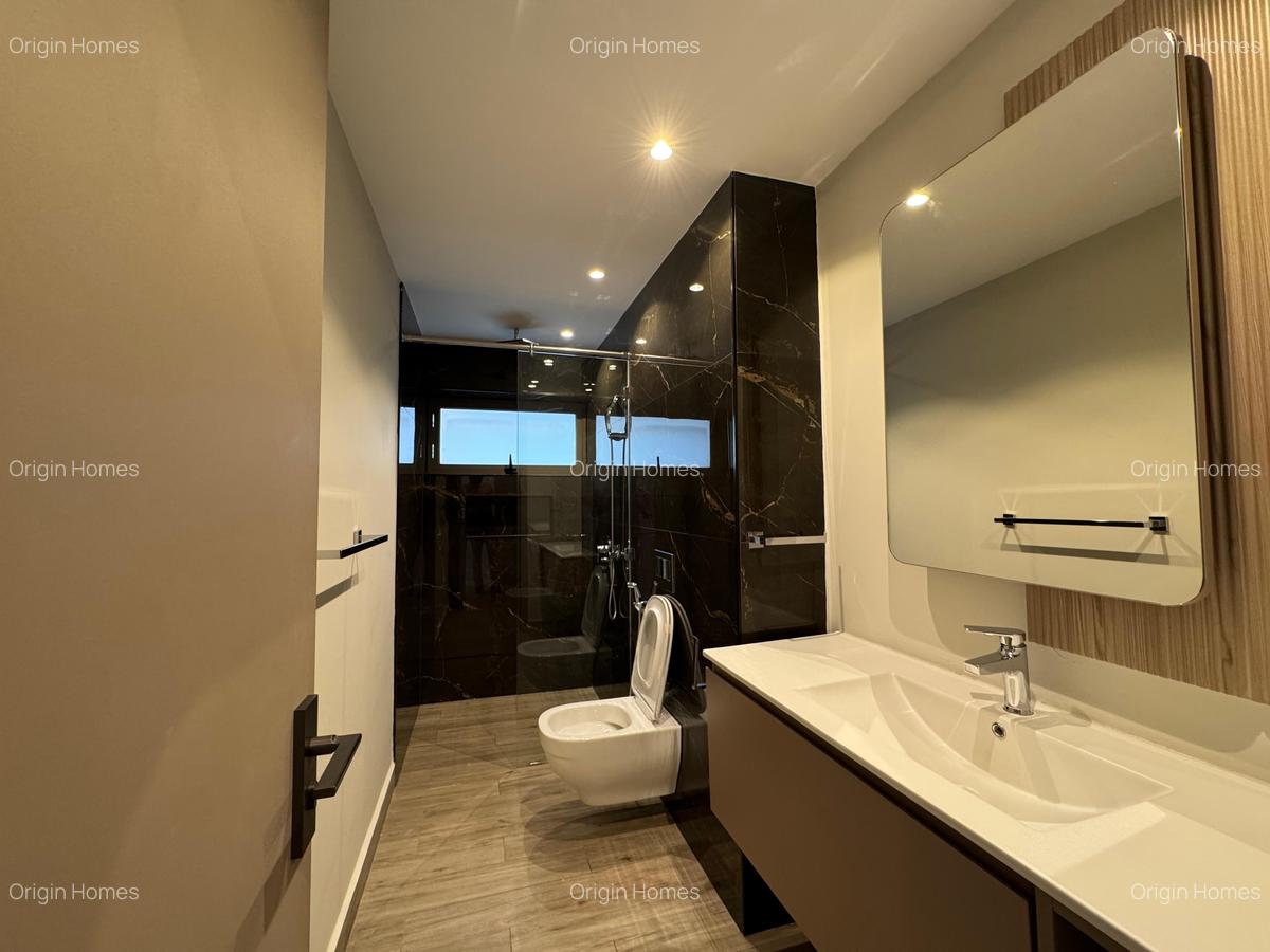 Furnished 2 Bed Apartment with En Suite at Rosslyn - 13