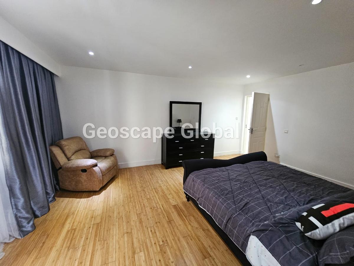 3 Bed Apartment with En Suite in Westlands Area - 14
