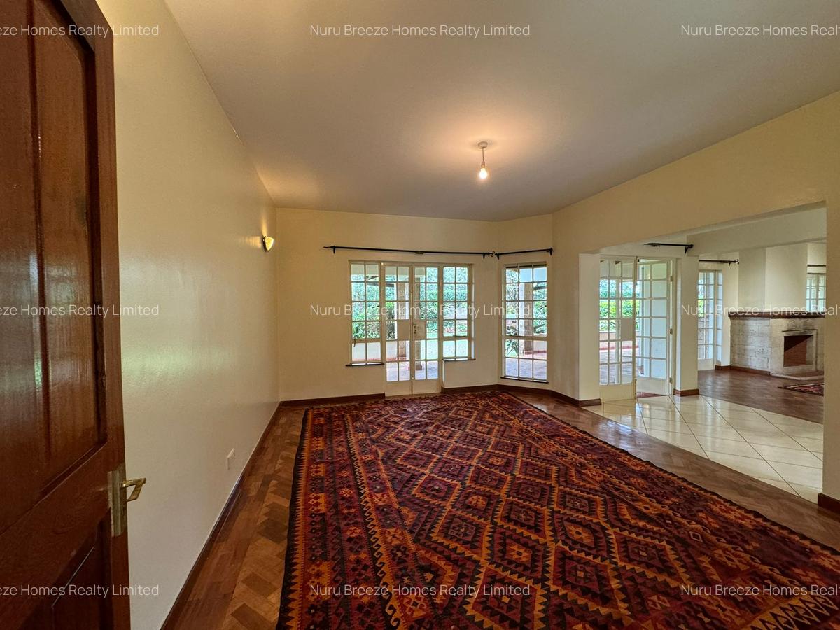 5 Bed Townhouse with En Suite in Rosslyn - 11