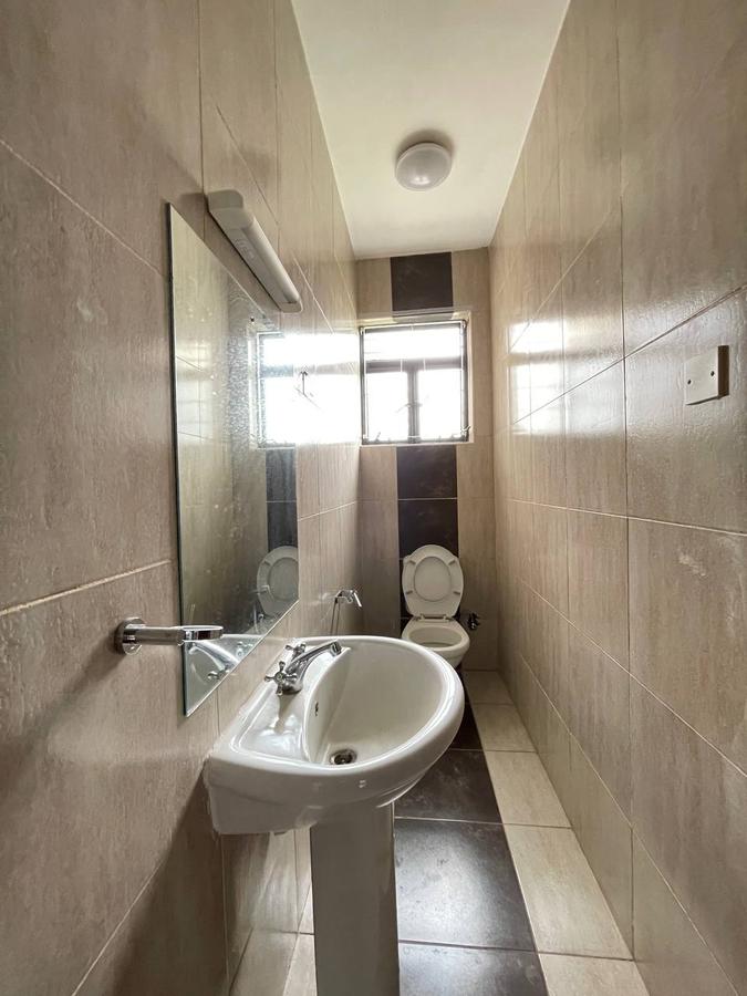 2 Bed Apartment with En Suite in Kilimani - 9