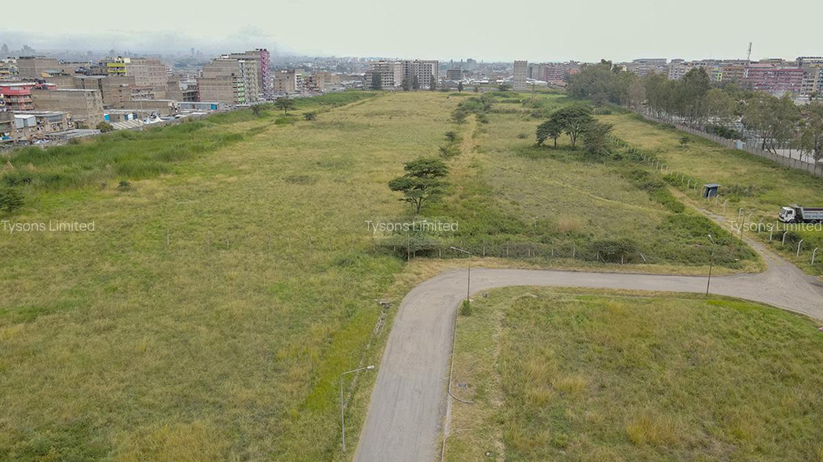 Residential Land in Embakasi - 2