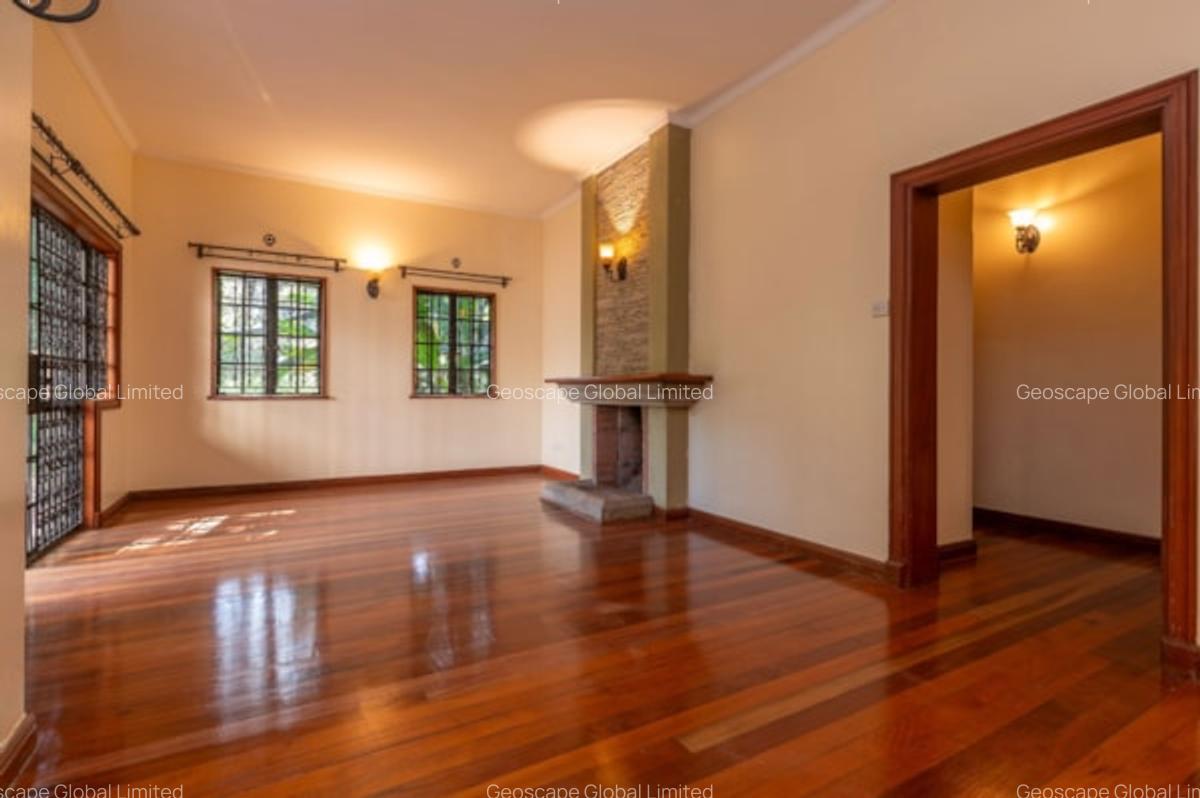 6 Bed Villa with En Suite in Karen - 14