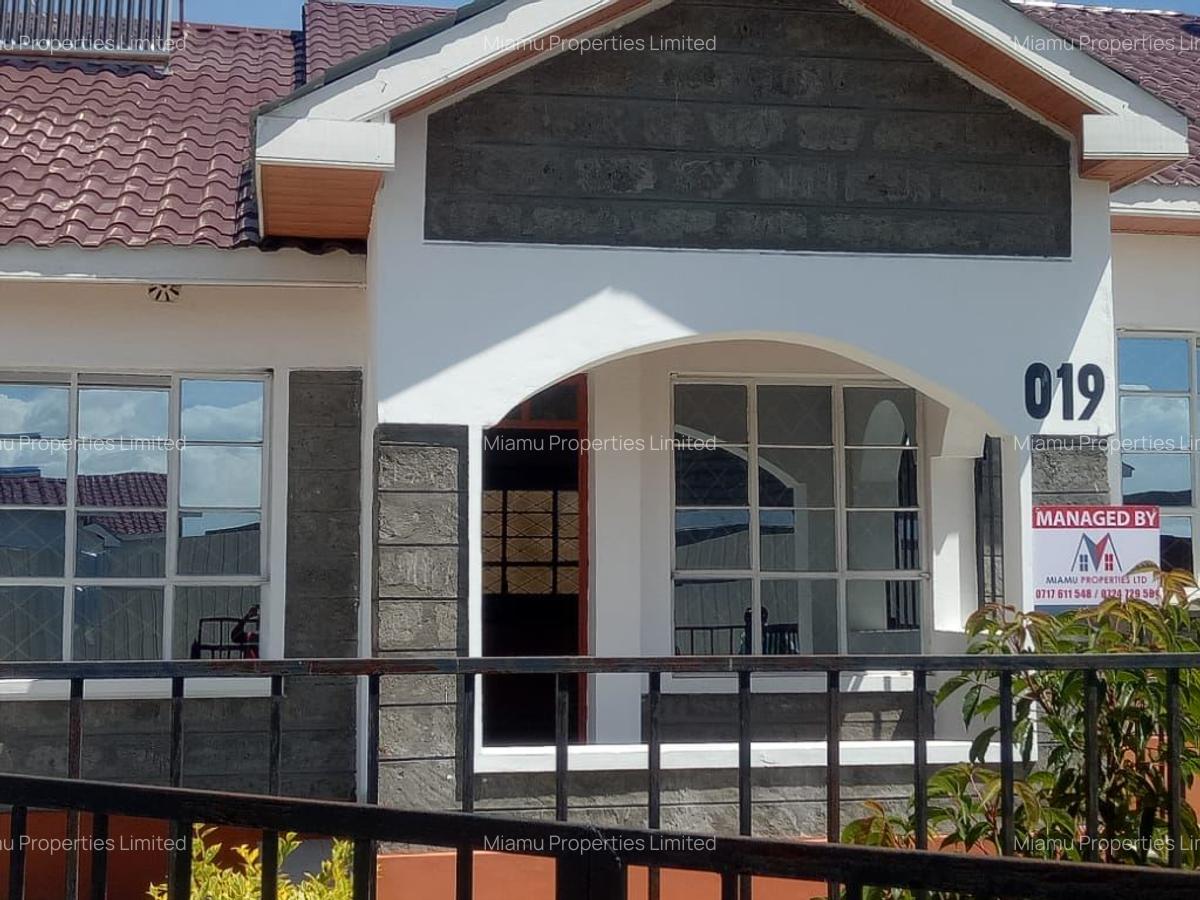 3 Bed House with En Suite at Malaa Town - 9