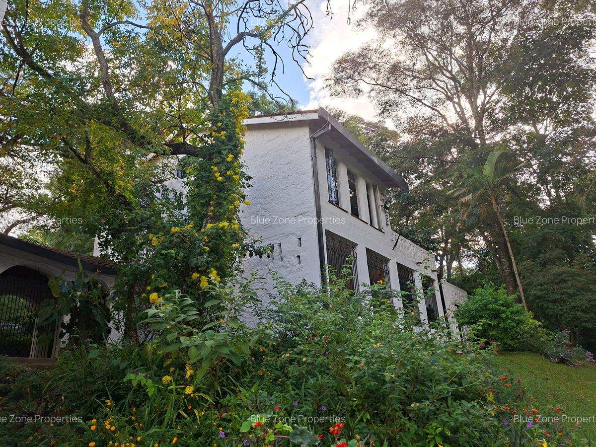 1 Bed Townhouse with En Suite at Off Naivasha Avenue - 4